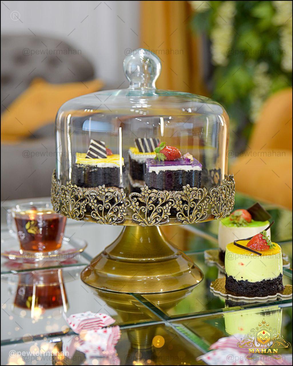 ظرف کاپ کیک آزالیا آنتیک با شیشه شامپاینی